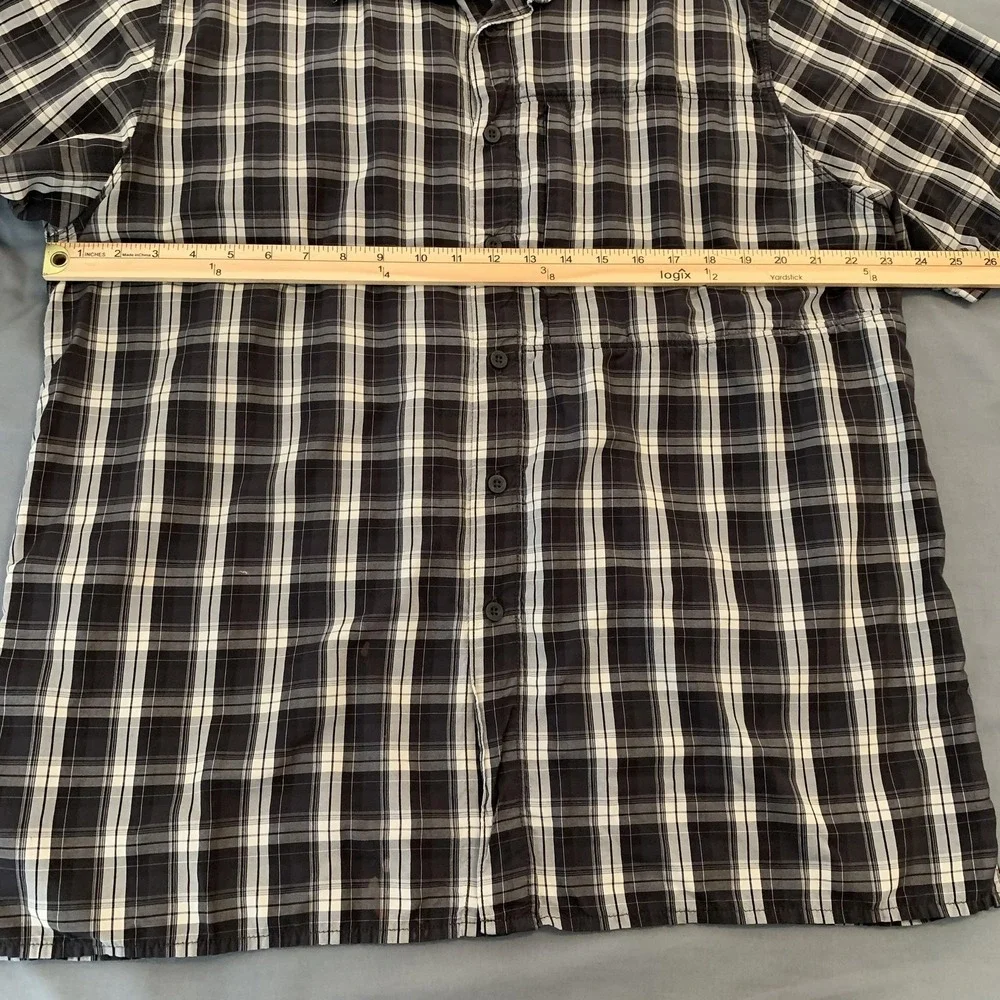 The North Face Shirt Mens XL Gray Plaid Short Sleeve Button Front Casual Outdoor